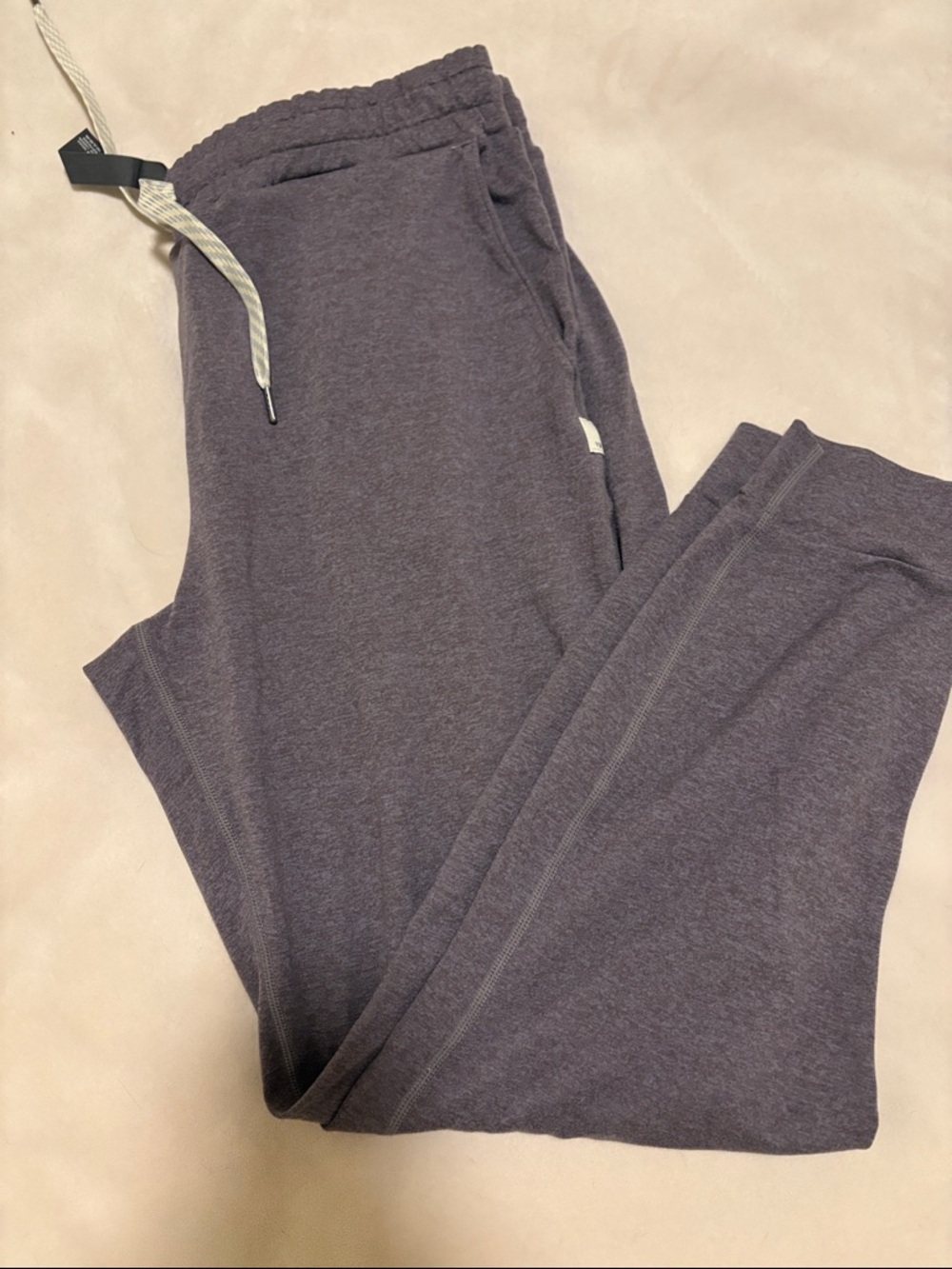 Vuori Lavender Heather performance Joggers READ
